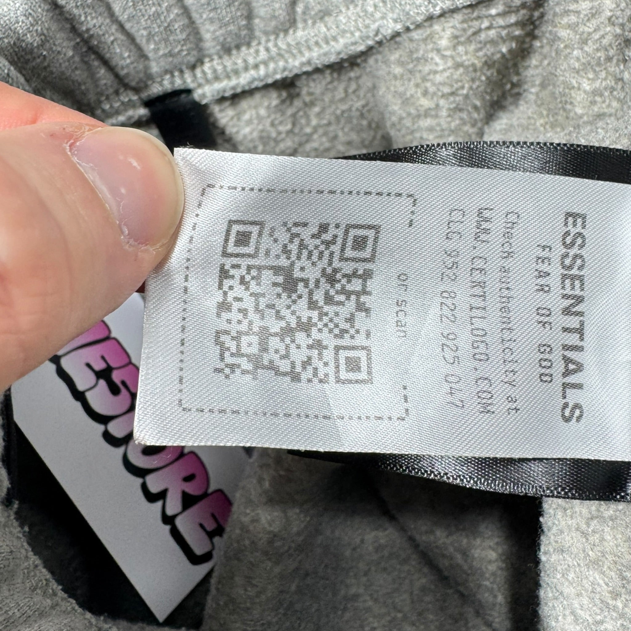 Short Essentials (14/S)