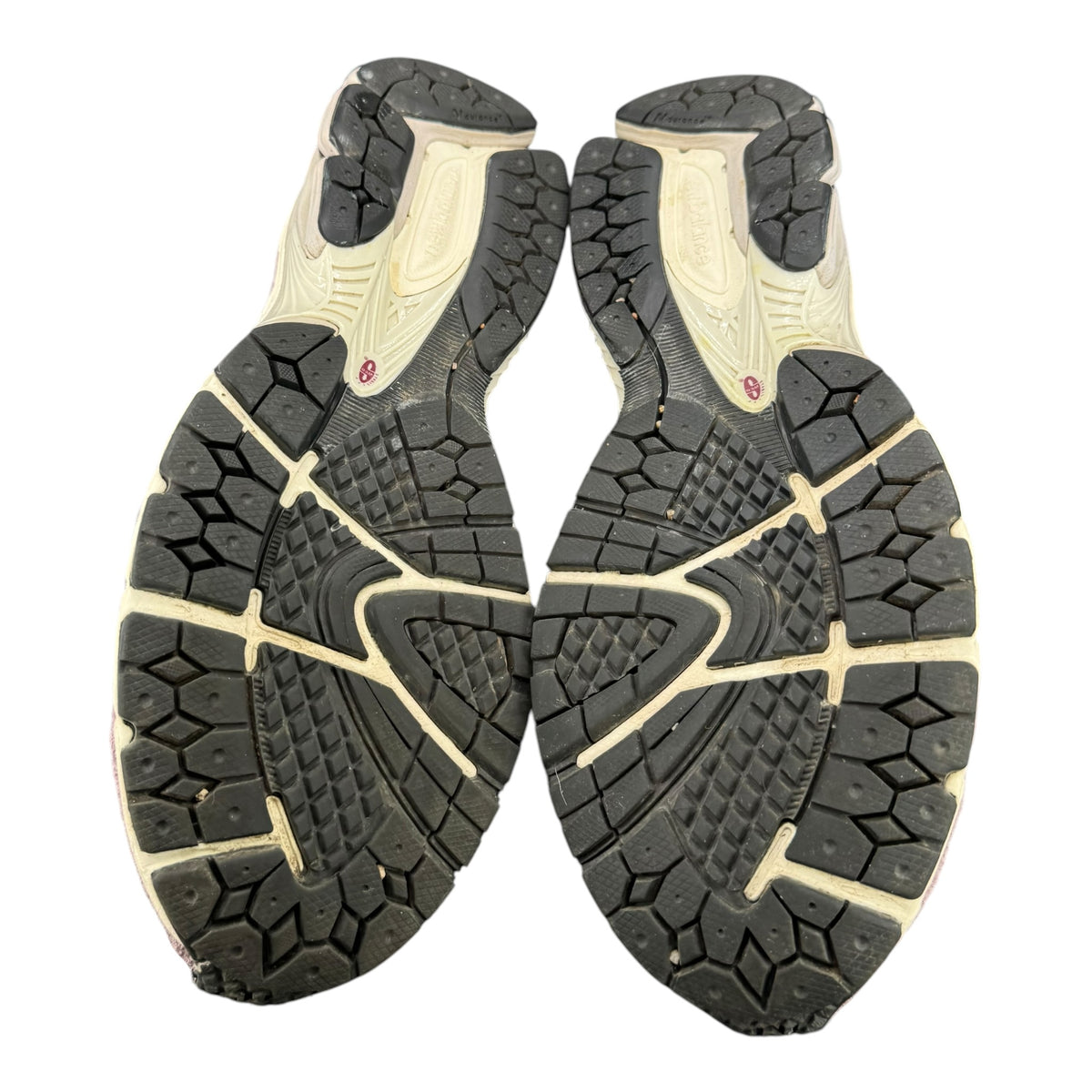 New Balance 2002r Protection Pack (44EU)