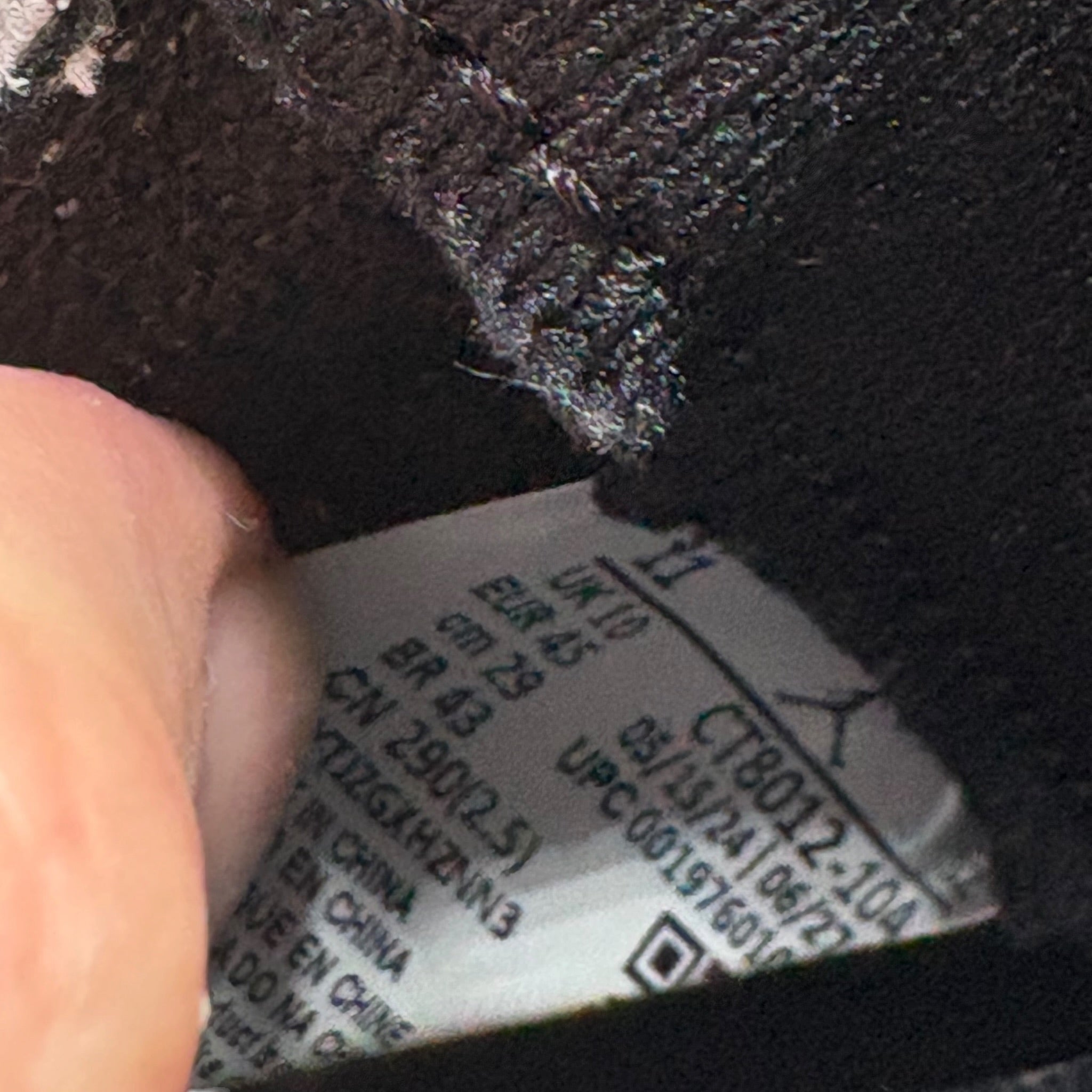 Jordan 11 legend Blue (45EU)