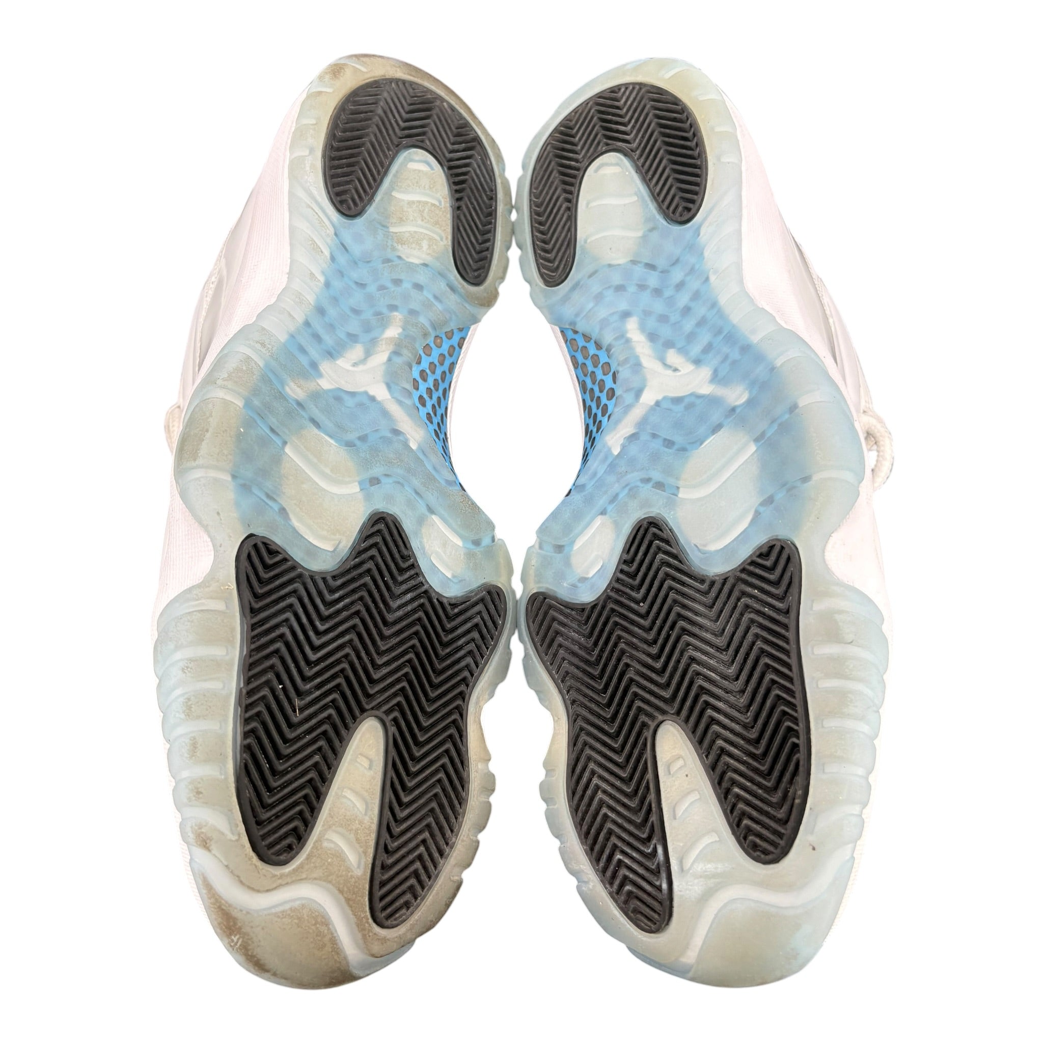 Jordan 11 legend Blue (45EU)