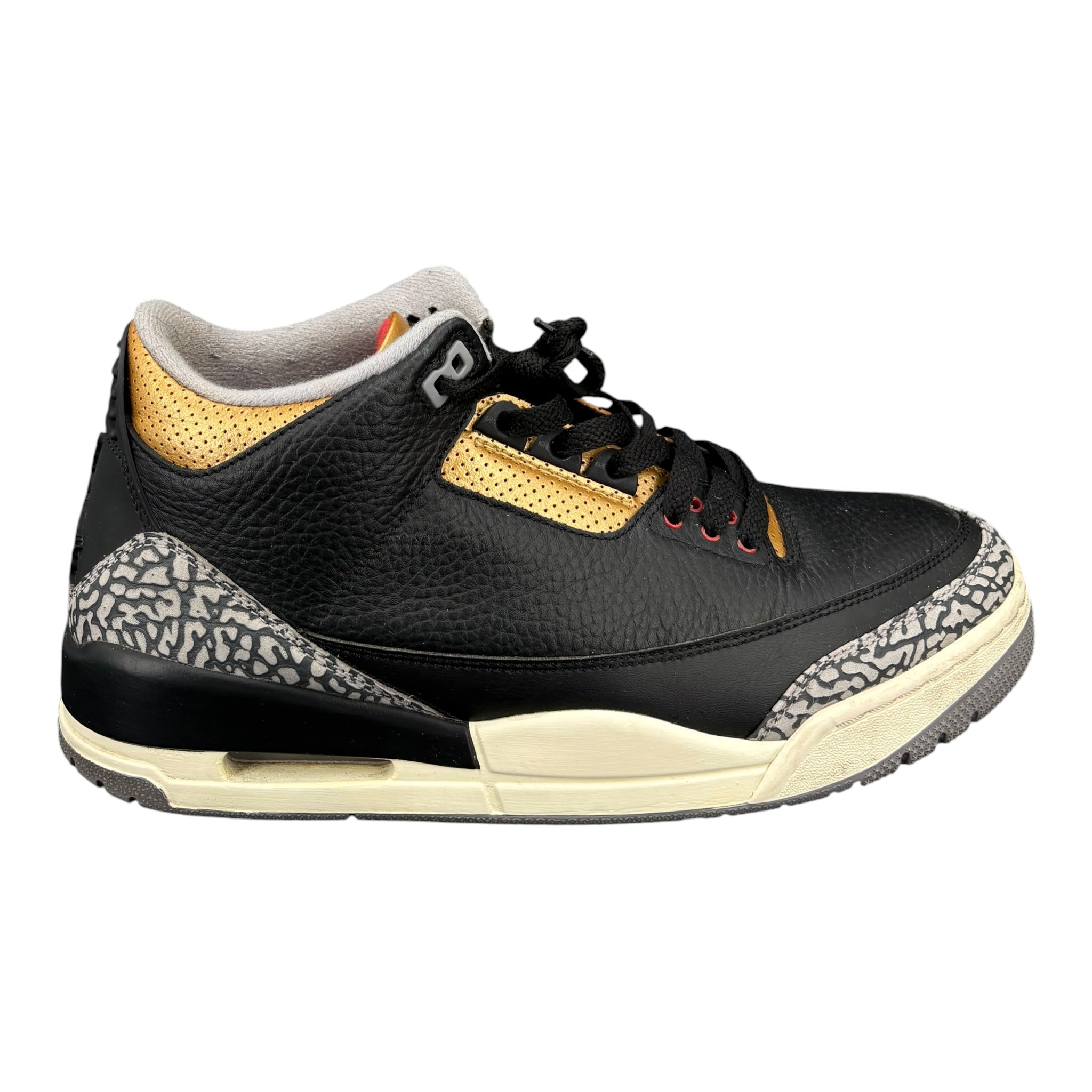 Jordan 3 gold cément (44EU)