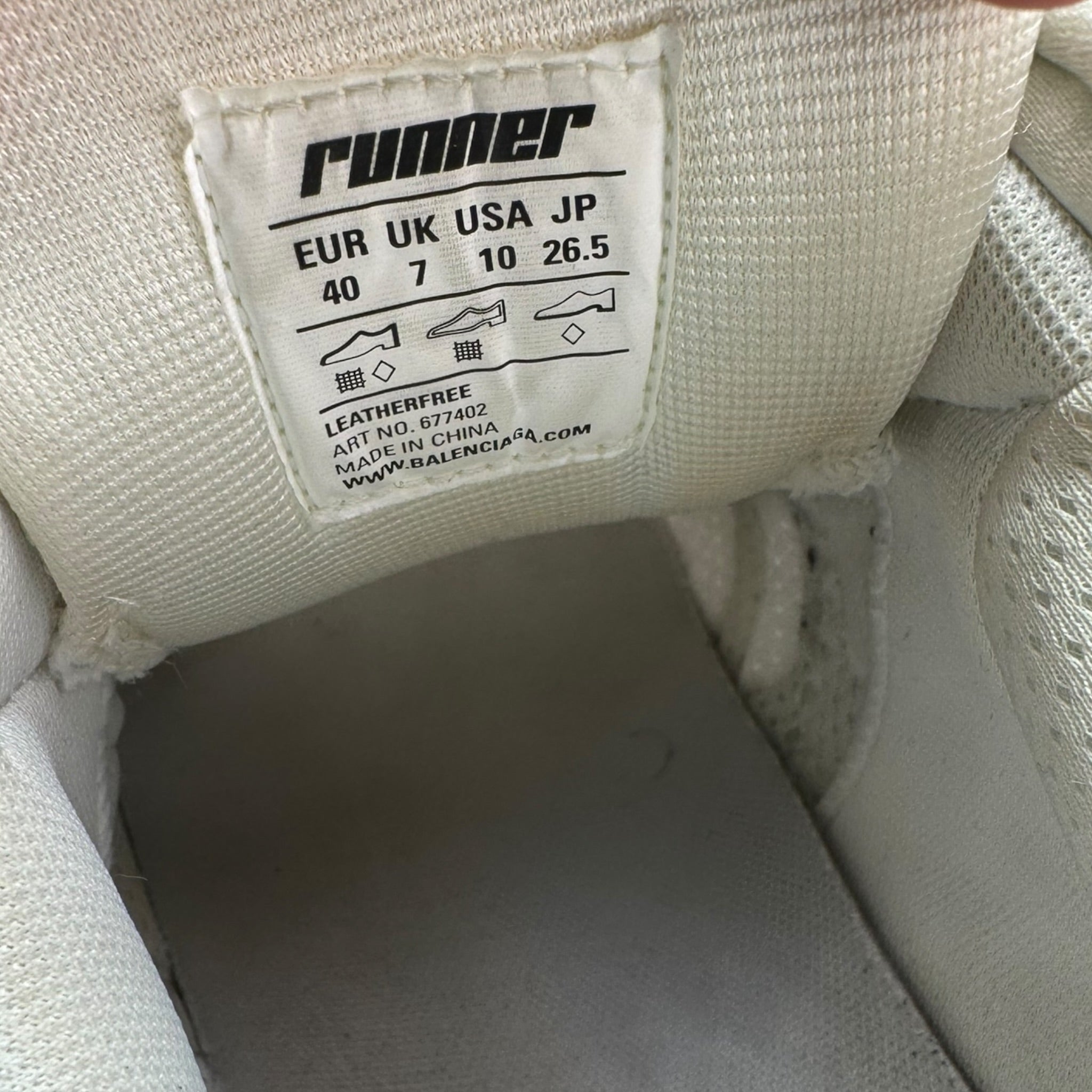 Balenciaga Runner (40EU)