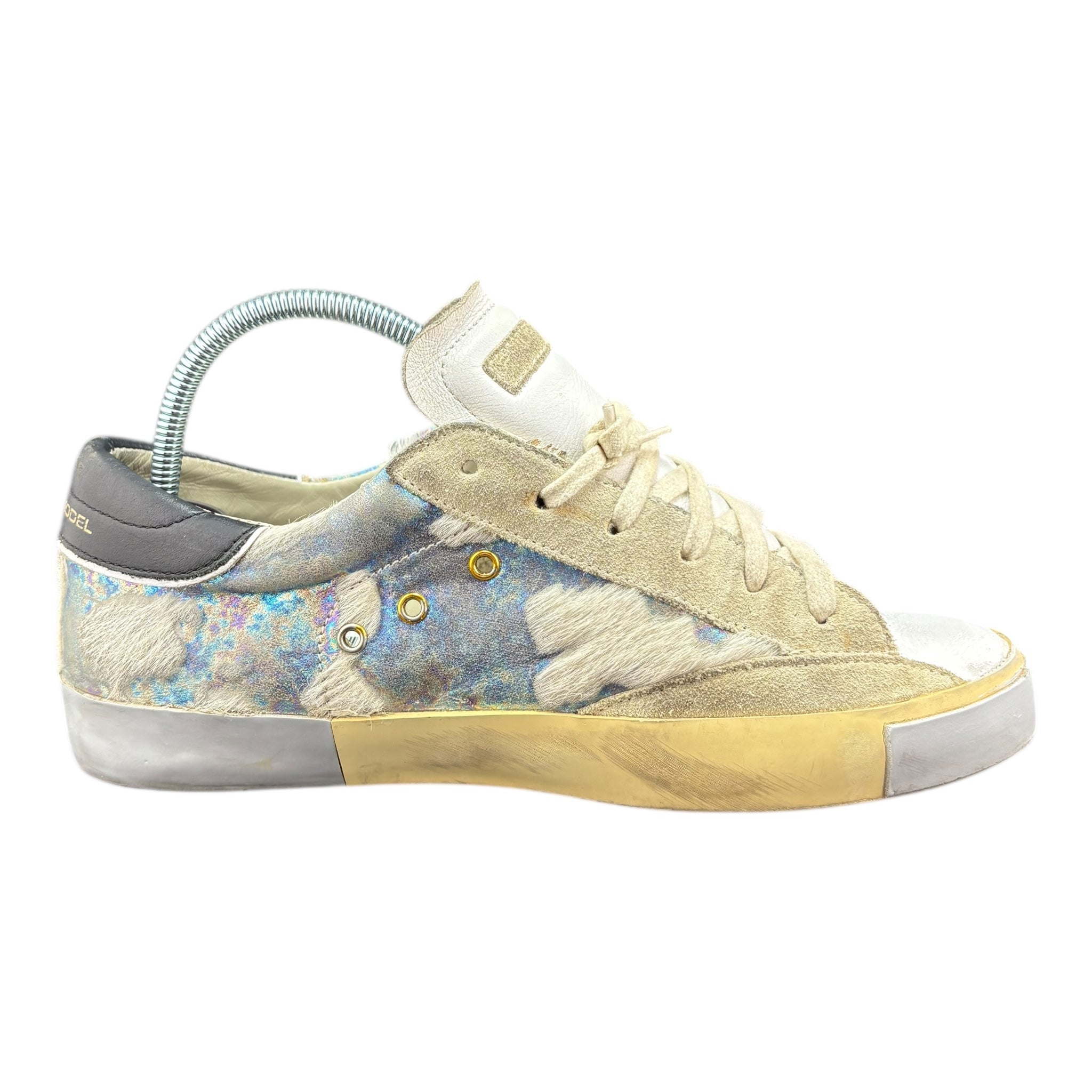 Philipe Model (37EU)