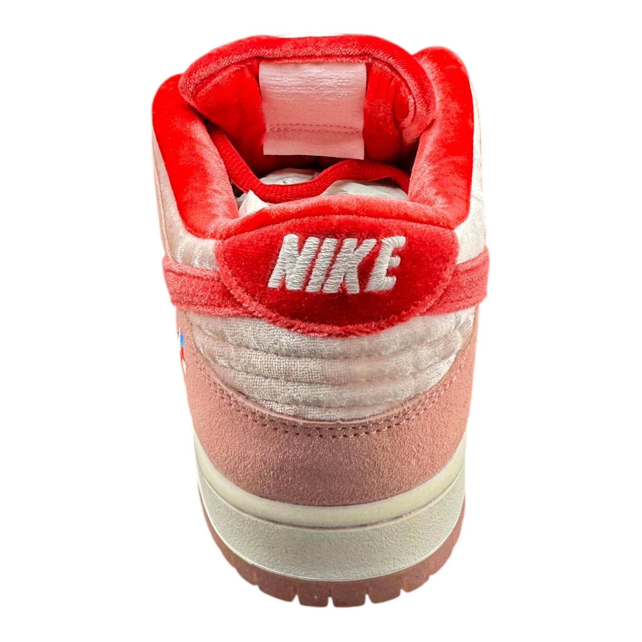 Dunk SB Strange Love DS (44EU)