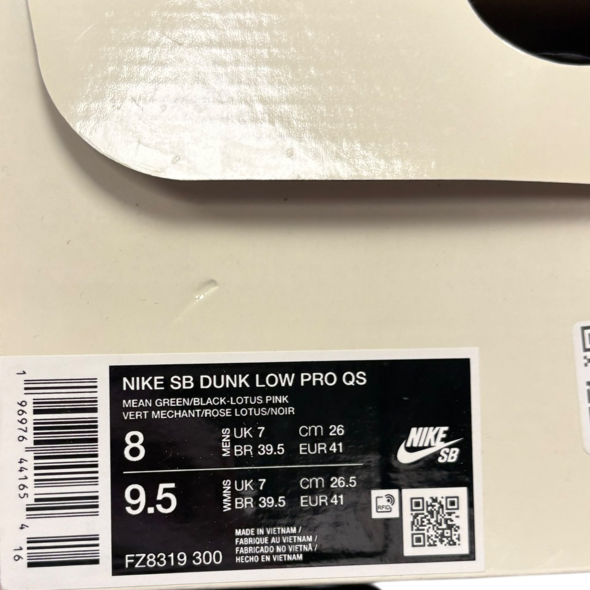Dunk SB Super Nana (41EU)