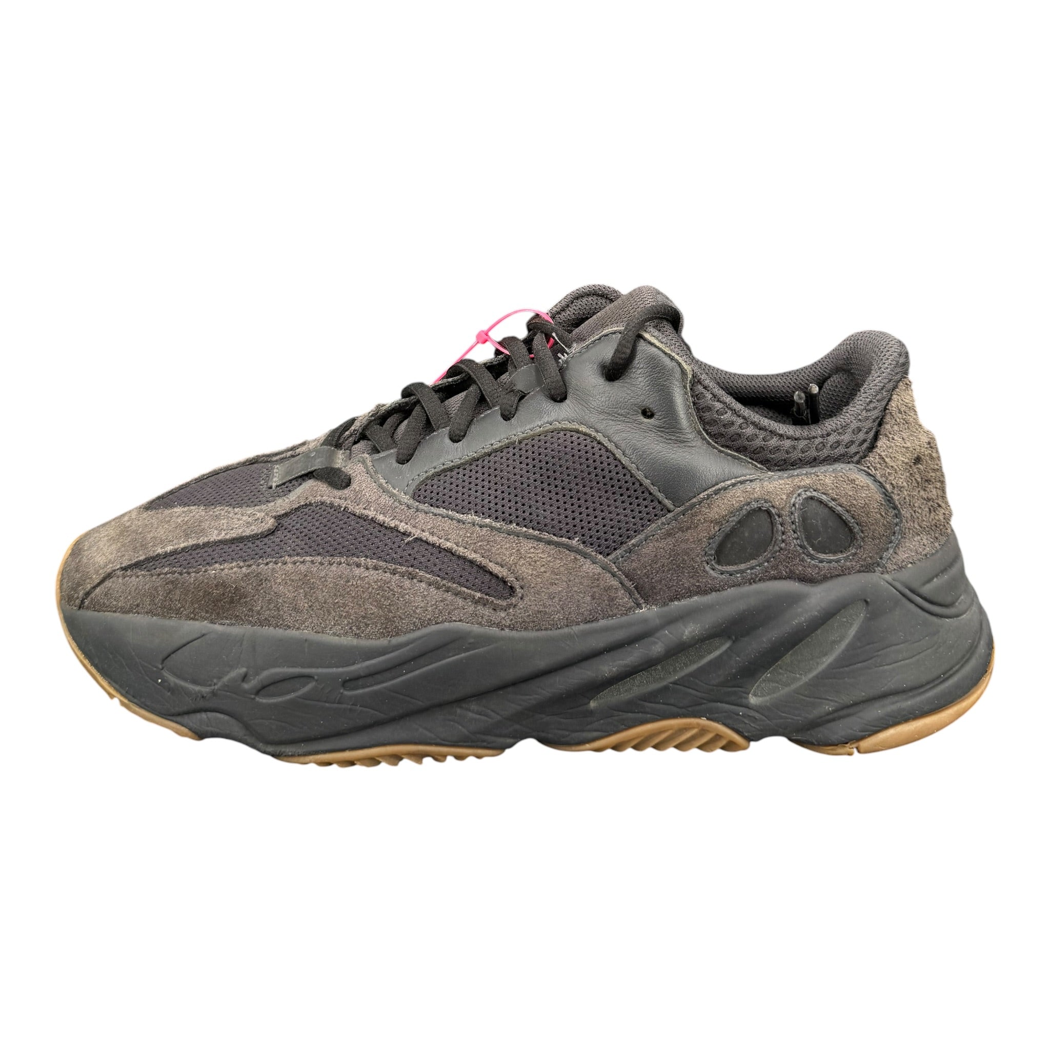 Yeezy boost 700 (44EU)