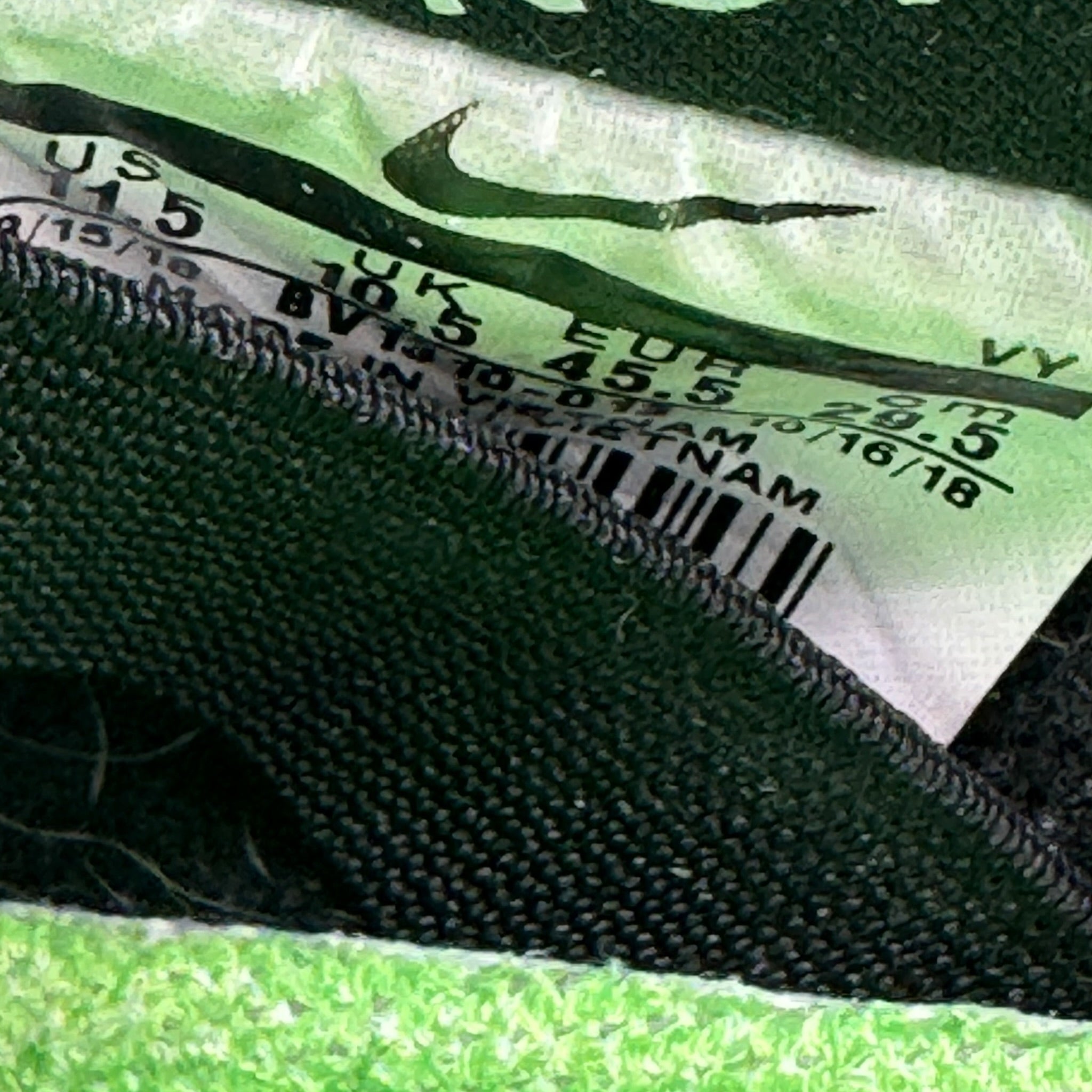 Dunk SB Panda Pigeon (45.5EU)