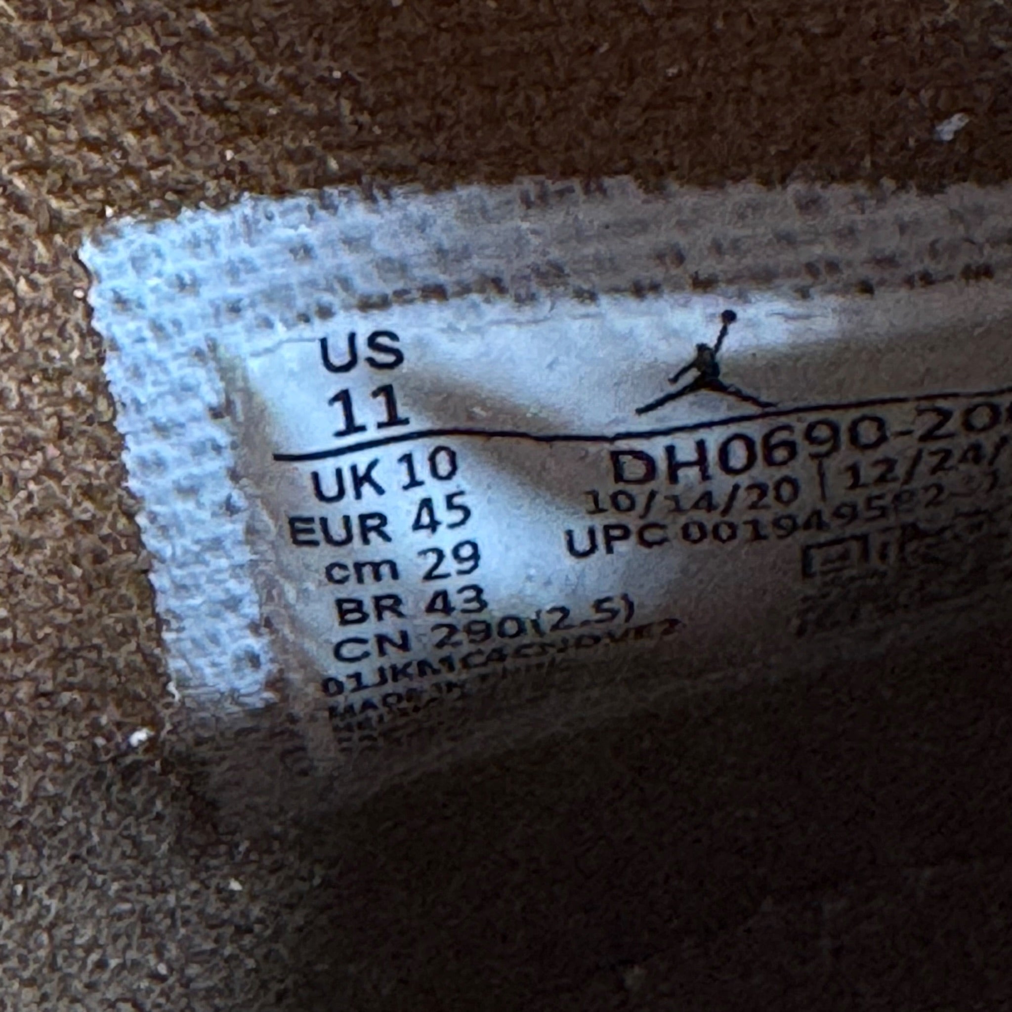 Jordan 6 Travis Scott (45EU)
