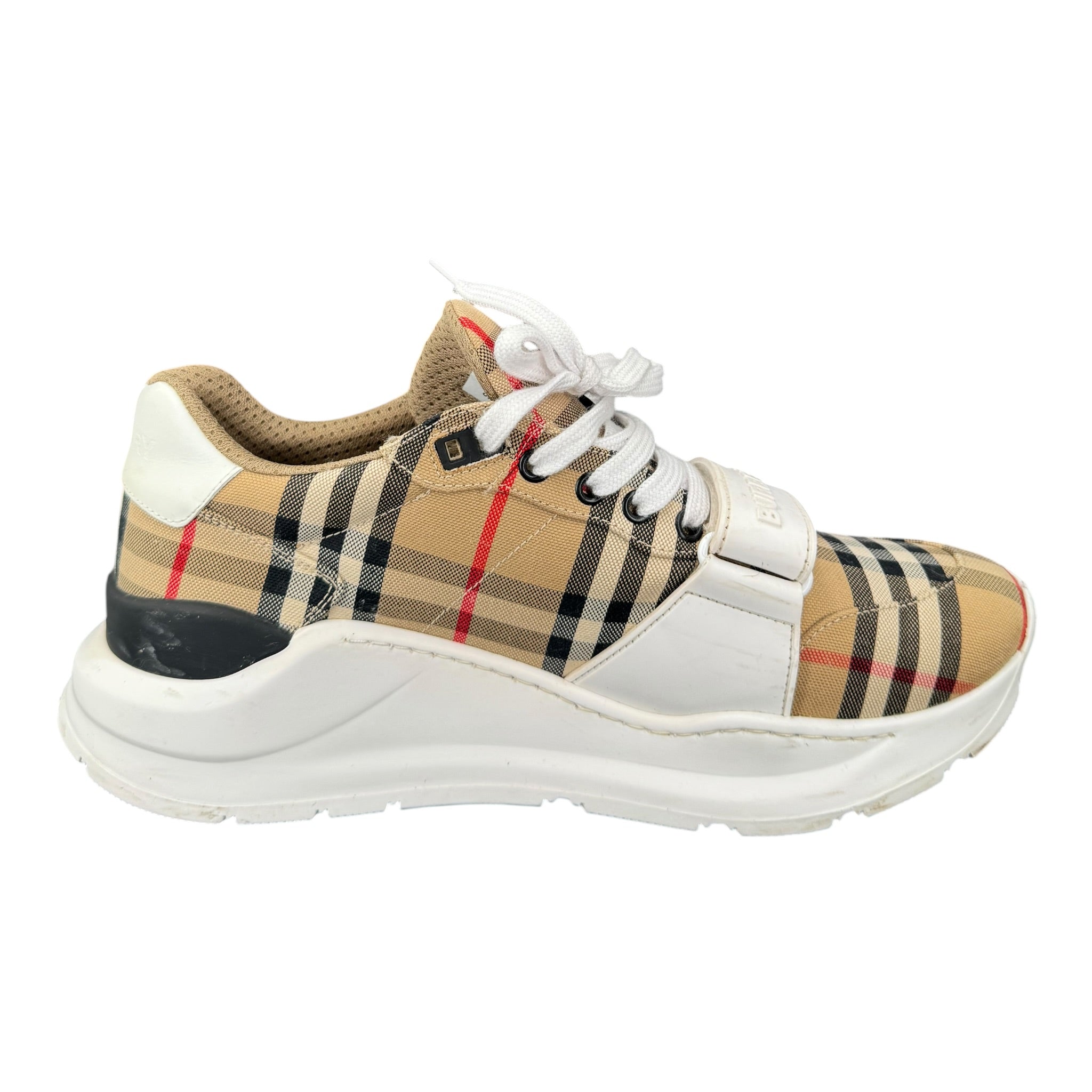 Burberry (42EU)