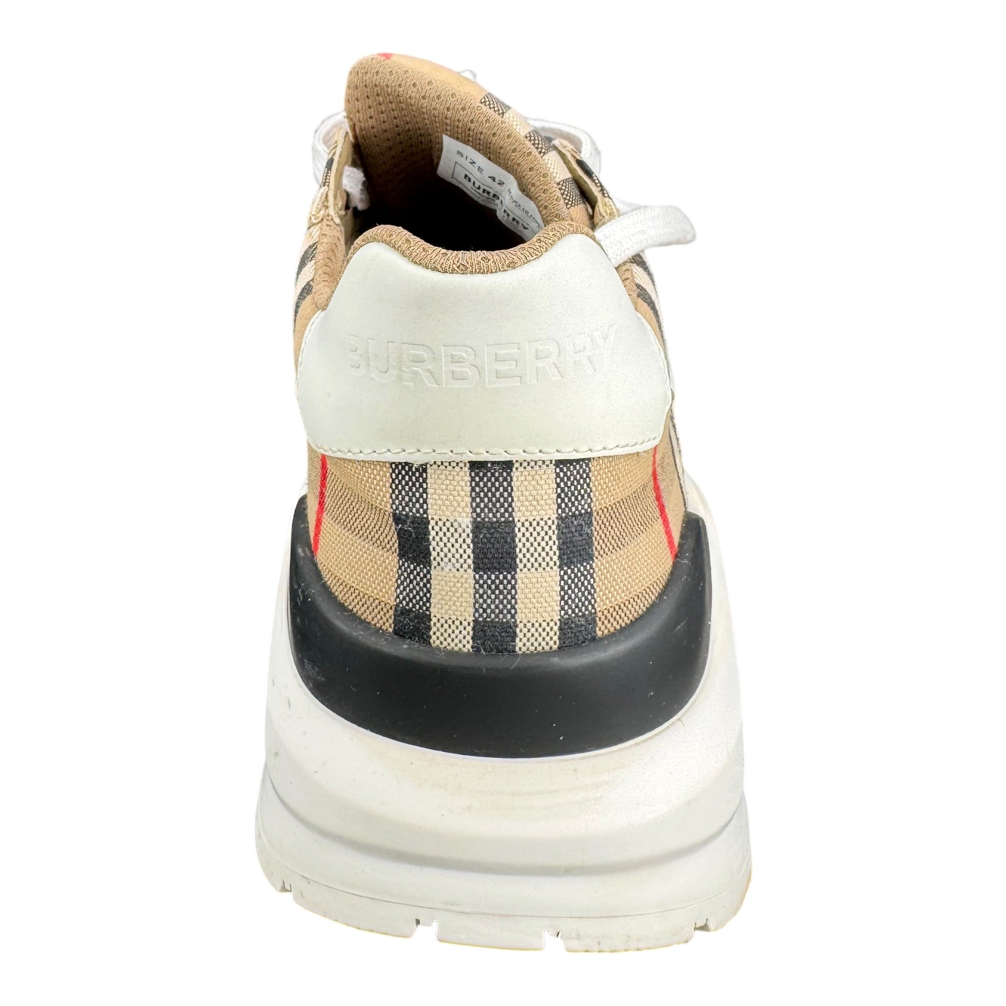 Burberry (42EU)