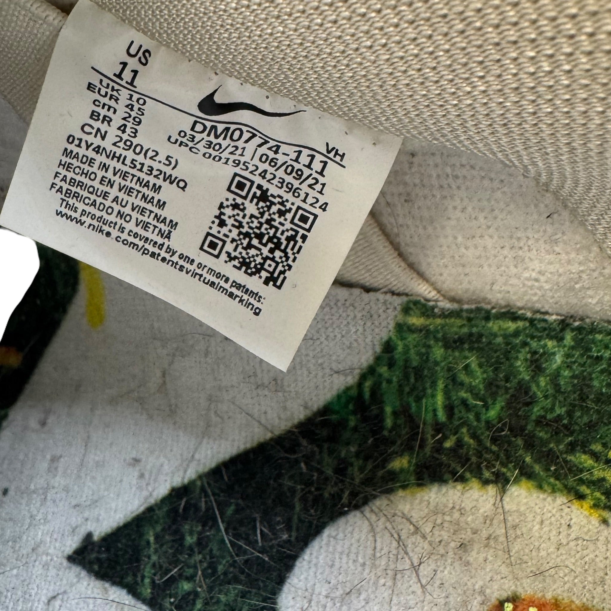 Dunk SB Low Mummy (45EU)