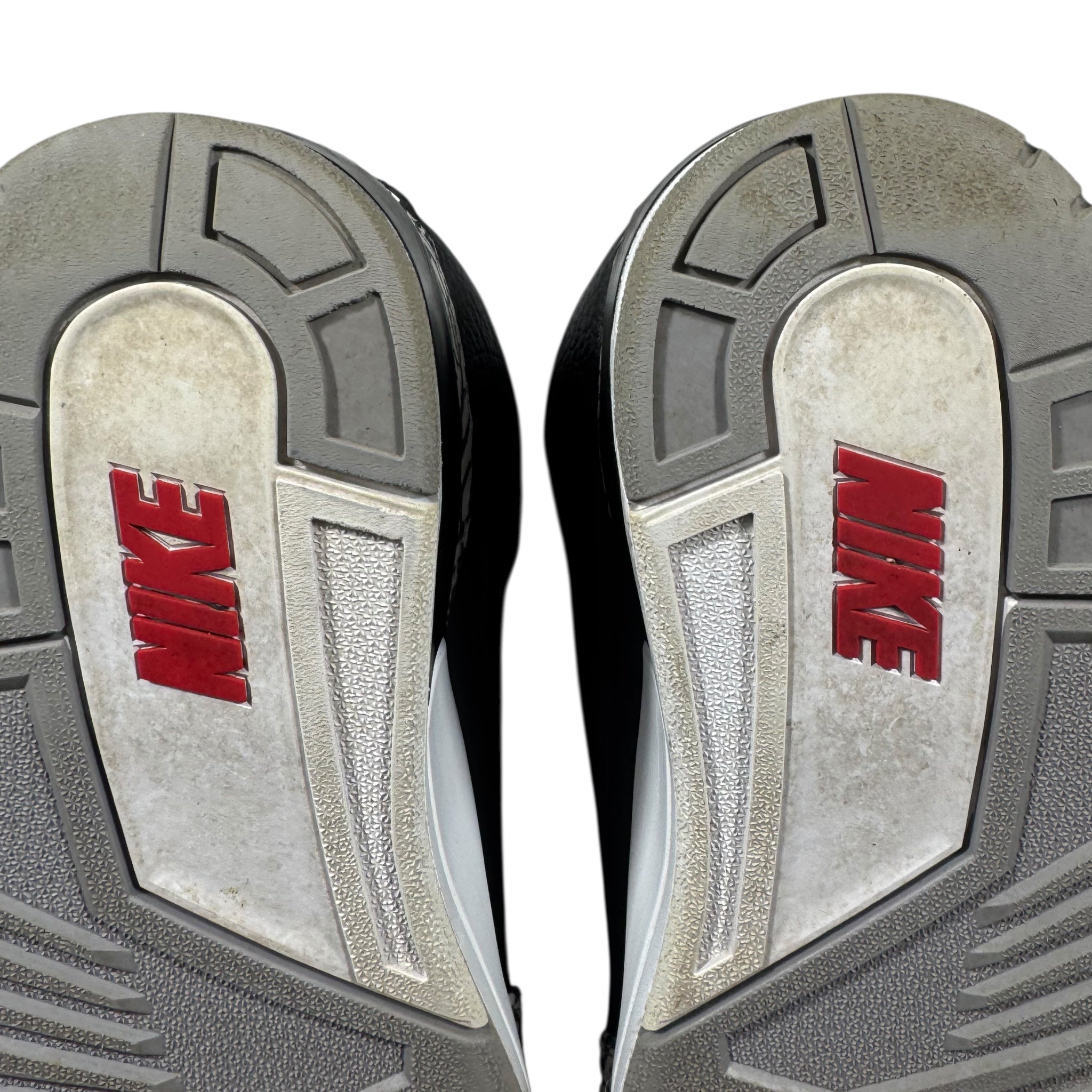 Jordan 3 (42EU)