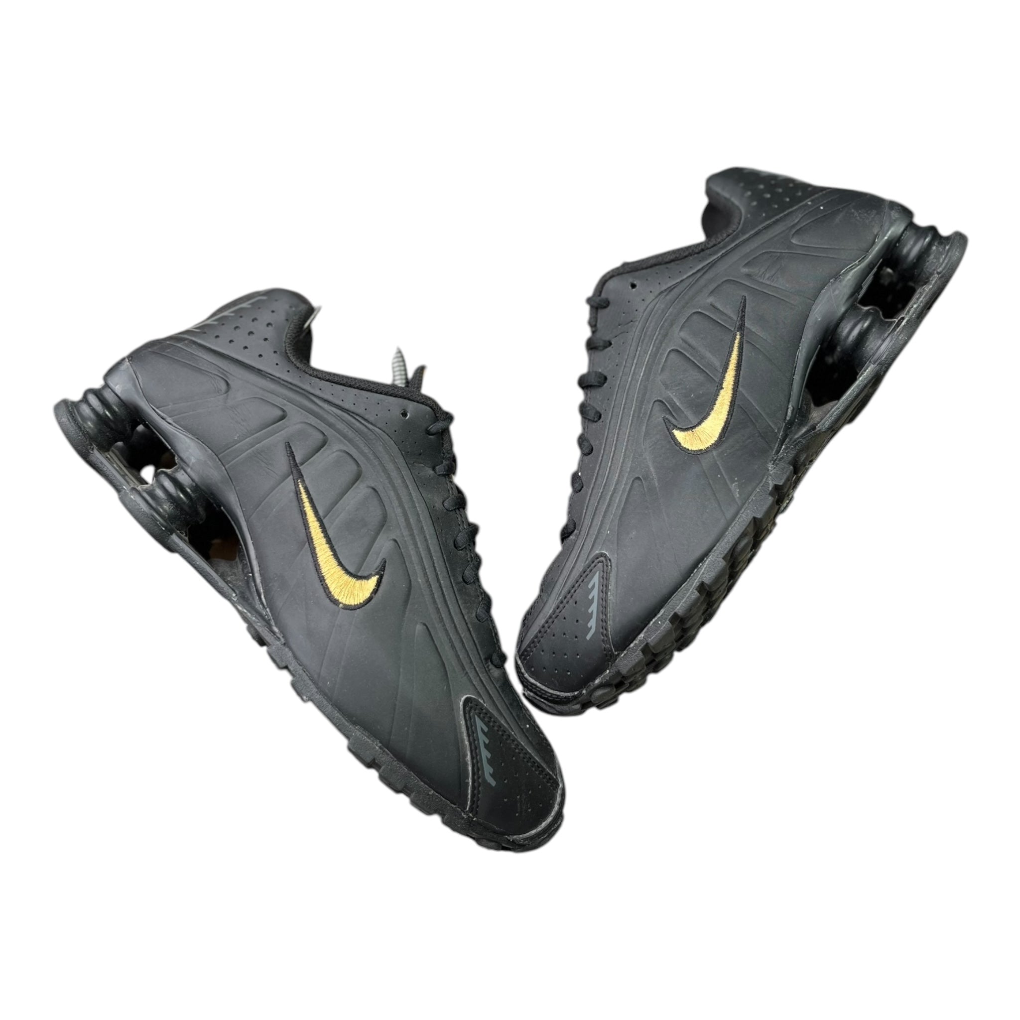 Nike Shox R4 Schwarz Metallic Gold (38.5EU)