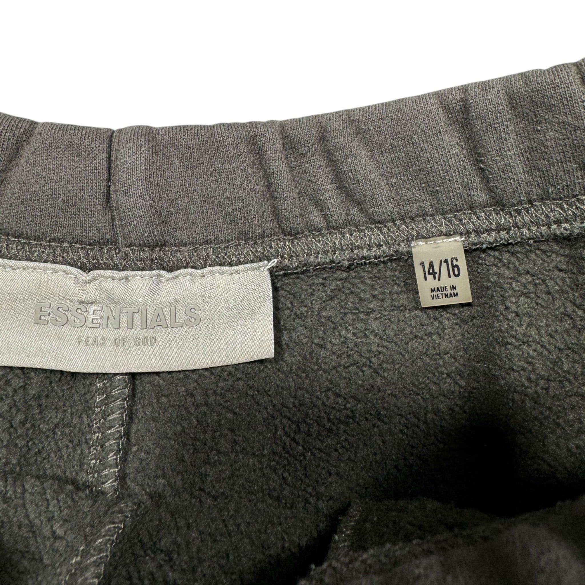 Short Essentials (14A/S)